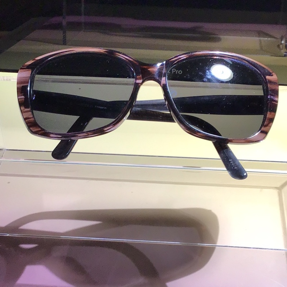 XOXO PLUM Polarized Women’s Sunglasses